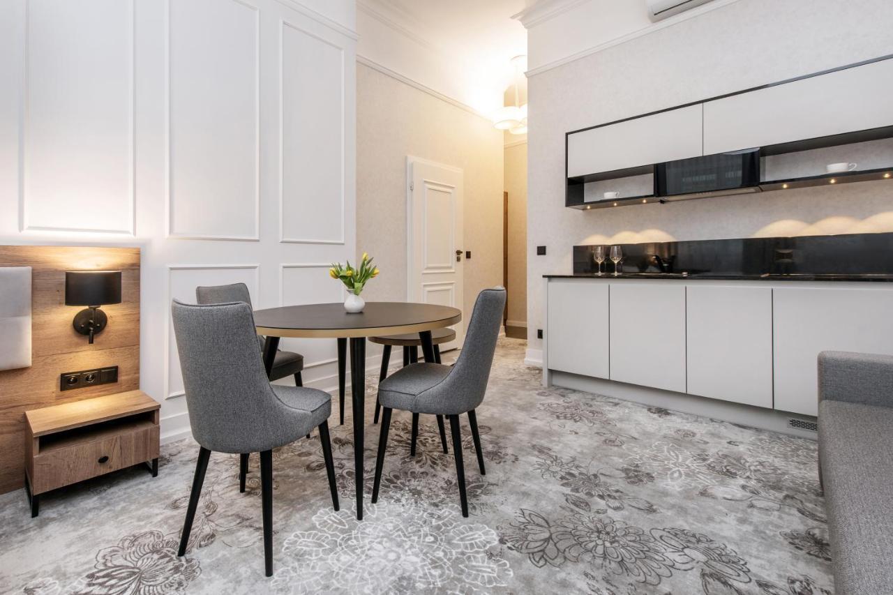 Vinfort Aparthotel 3*